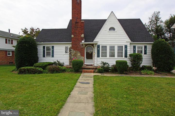 Photo of 844 Forest Street, Dover DE