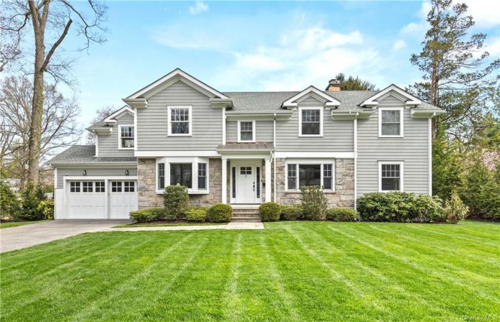 Photo of 11 Kempster Road, Scarsdale NY